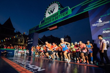 Nhìn lại hành trình đầy dấu ấn của 3000 runner tại WOW Marathon Phú Quốc 2020
