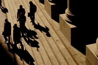 Ngân hàng bóng tối: "Quả bom" 4.500 tỷ USD và nỗi ám ảnh khủng hoảng 2008