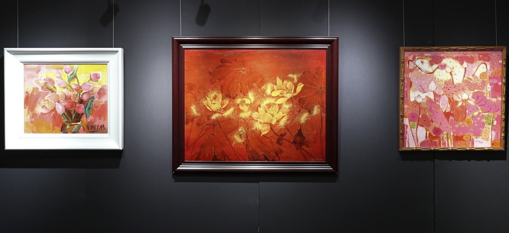 Nhà sưu tập Thúy Anh đưa 18 bức tranh sen từ Paris về Việt Nam trưng bày - 3 Nhà sưu tập Thúy Anh đưa 18 bức tranh sen từ Paris về Việt Nam trưng bày - 3