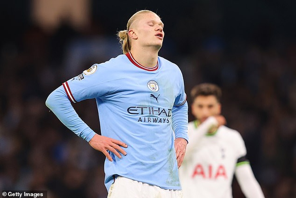 Man Utd có được trao chức vô địch nếu Man City bị tước hay không? - 2 Man Utd có được trao chức vô địch nếu Man City bị tước hay không? - 2