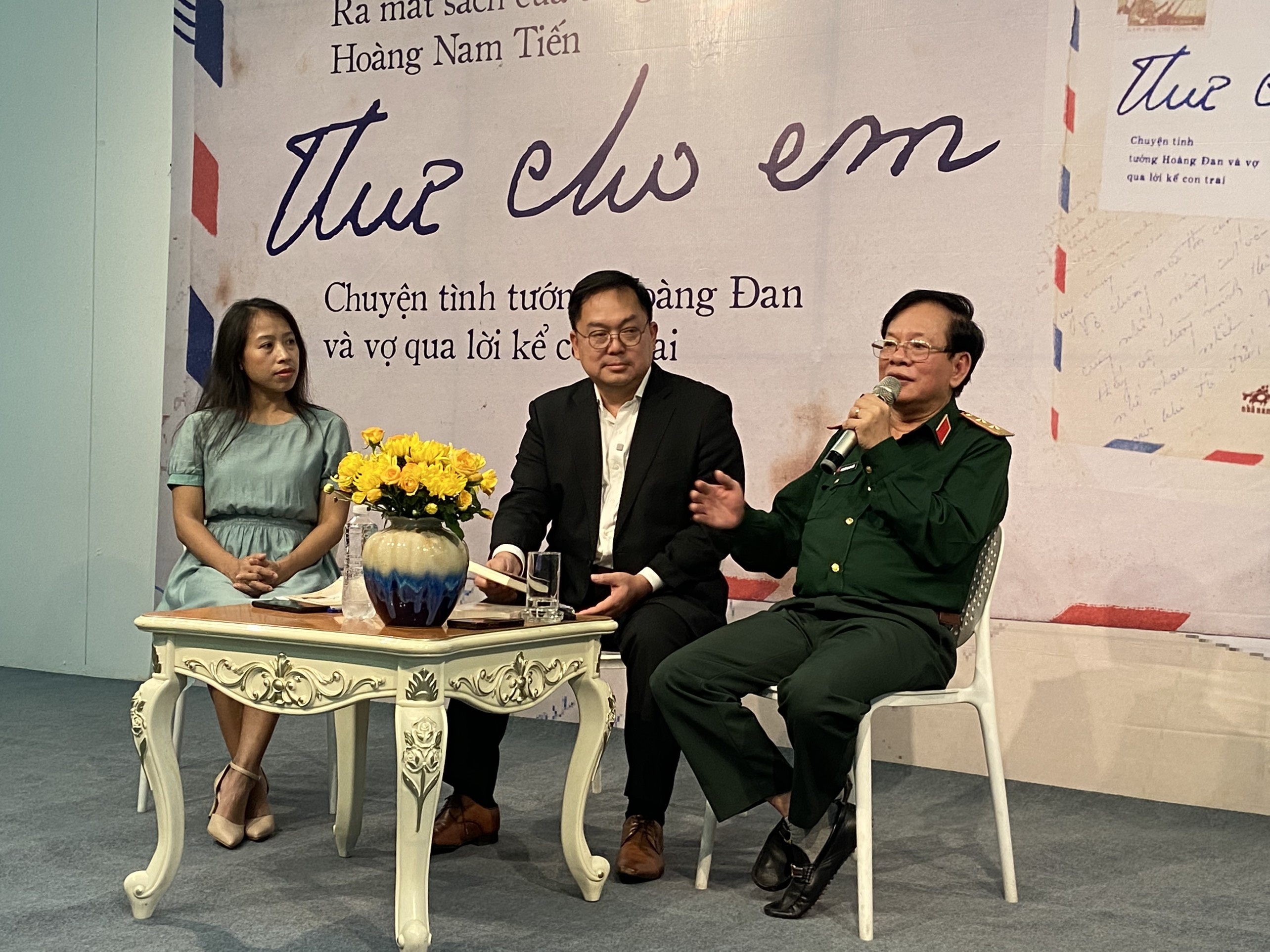 Ong Hoang Nam Tien.jpg Ong Hoang Nam Tien.jpg