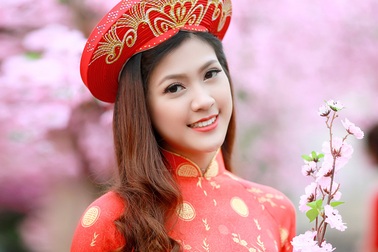Dàn hoa khôi lộng lẫy trong trang phục áo dài đón Xuân