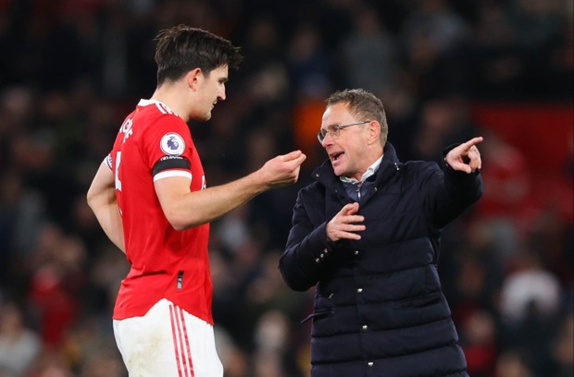 Sir Alex Ferguson lần đầu lên tiếng về tân HLV của Man Utd - 2 Sir Alex Ferguson lần đầu lên tiếng về tân HLV của Man Utd - 2