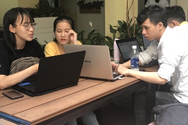 Trường ĐH Kinh tế TPHCM hỗ trợ 20 tỷ đồng cho người học trong mùa Covid-19