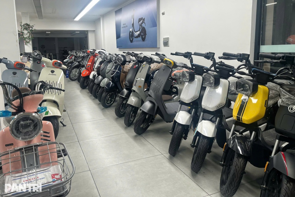 Không được đem xe điện xuống hầm, khách mua 1 tuần đã xin… trả lại - 2 Không được đem xe điện xuống hầm, khách mua 1 tuần đã xin… trả lại - 2