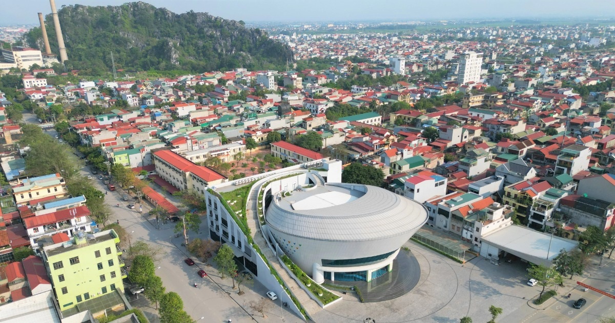 Thành phố di sản Hoa Lư sẽ còn 4 phường sau khi bỏ cấp huyện