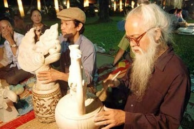 Phong tặng danh hiệu cho 100 nghệ nhân nhân dân và nghệ nhân ưu tú