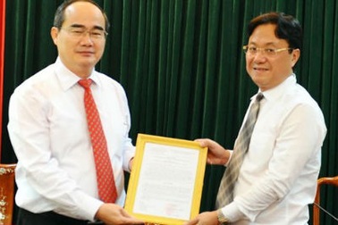 Nhà thơ Hồng Thanh Quang làm Tổng Biên tập báo Đại đoàn kết