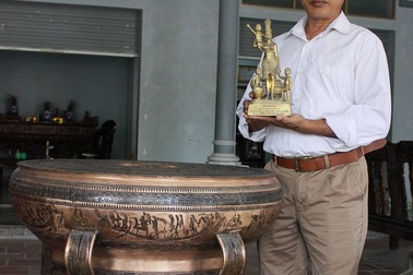 Gặp nghệ nhân đúc đồng xác lập nhiều kỷ lục Guinness