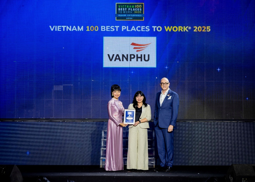 Văn Phú được vinh danh “Top 100 nơi làm việc tốt nhất Việt Nam 2025” của Anphabe - 1 Văn Phú được vinh danh “Top 100 nơi làm việc tốt nhất Việt Nam 2025” của Anphabe - 1