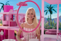Cục Điện ảnh cấm chiếu phim "Barbie" vì có "đường lưỡi bò"