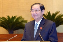 Bộ trưởng Nội vụ: “Giáng chức” là hình thức kỷ luật... nể nang?