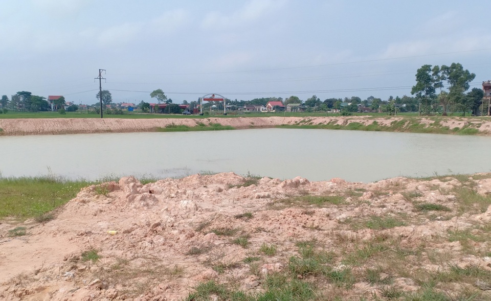 Dự án nước sạch trăm tỷ, 3 năm mới xong phần san lấp mặt bằng - 2 Dự án nước sạch trăm tỷ, 3 năm mới xong phần san lấp mặt bằng - 2