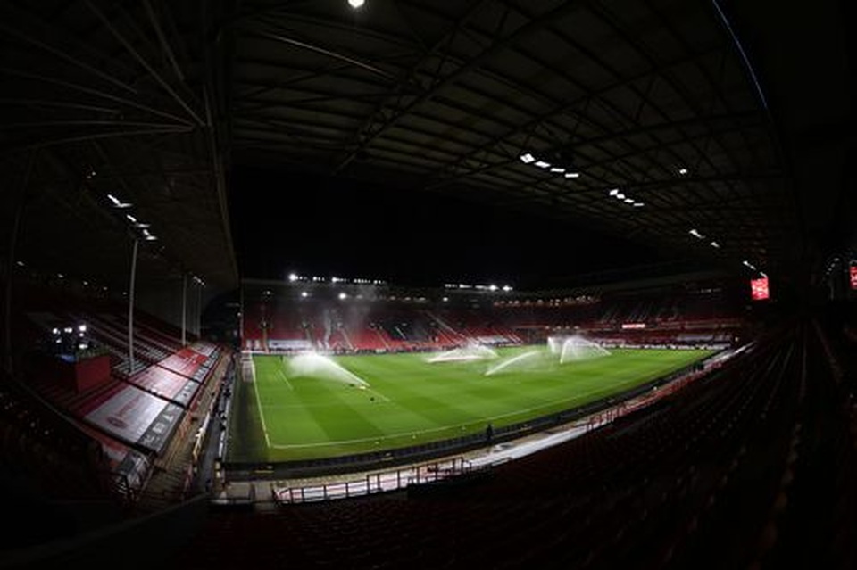 Những khoảnh khắc Man Utd vượt ải Bramall Lane thành công - 1