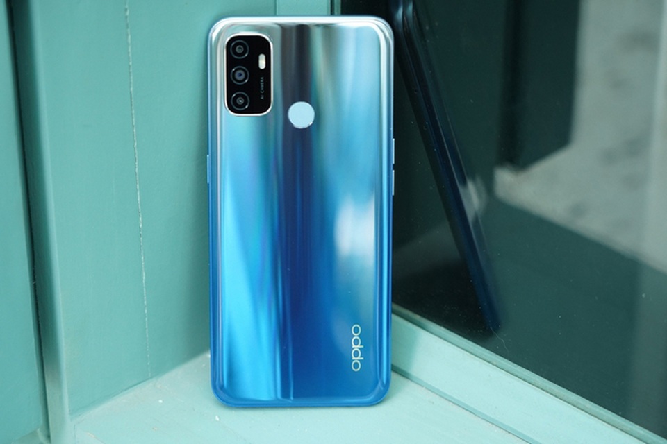 8 mẫu smartphone có pin trâu nhất trên thị trường - 4 8 mẫu smartphone có pin trâu nhất trên thị trường - 4
