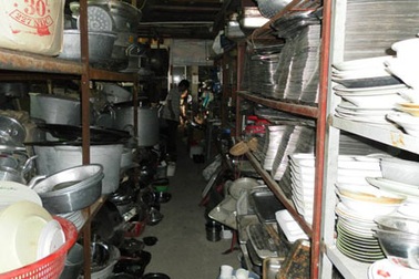 “Siêu thị” đồ cũ trúng đậm thời khó