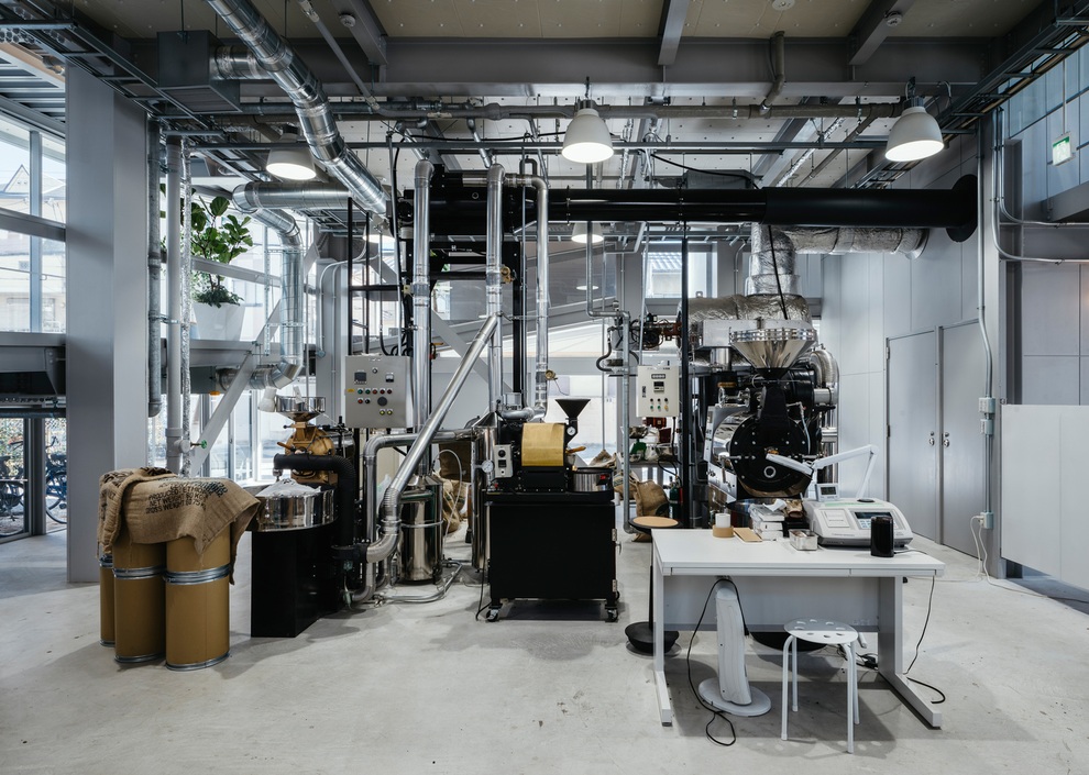 Quán cà phê vòng xoáy độc lạ như trung tâm thương mại thu nhỏ - 5