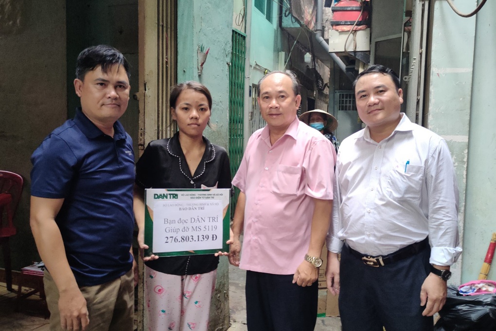 Bạn đọc Dân trí giúp em Ngọc Mai hơn 276 triệu đồng - 1 Bạn đọc Dân trí giúp em Ngọc Mai hơn 276 triệu đồng - 1