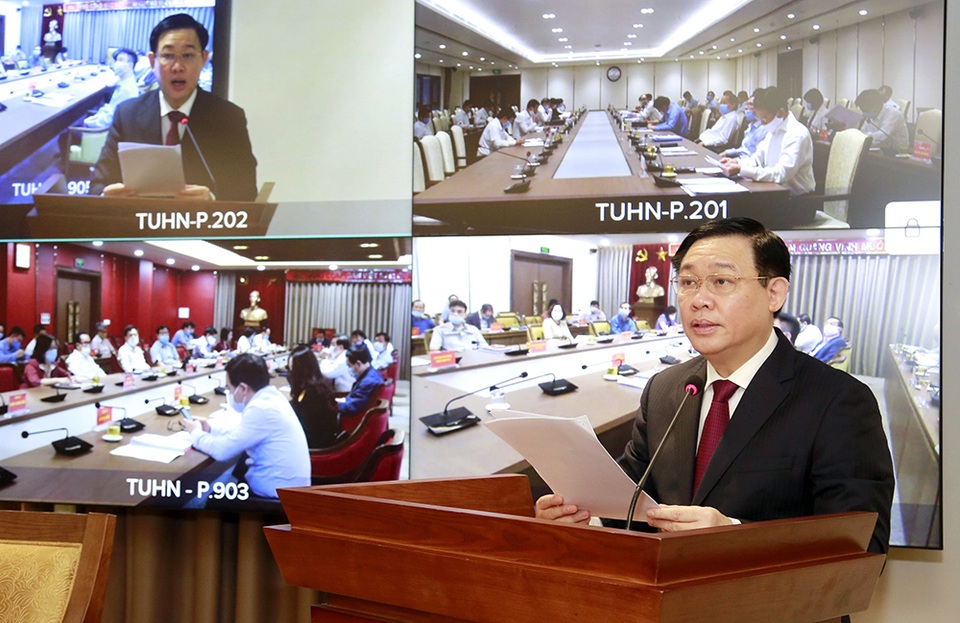 Hà Nội có thể tiên phong chiến thắng trên “mặt trận” phục hồi kinh tế? - 1 Hà Nội có thể tiên phong chiến thắng trên “mặt trận” phục hồi kinh tế? - 1