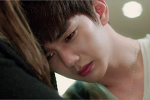 Tự ngã vào bãi nôn của chính mình, tôi nhận ra ly hôn chán lắm