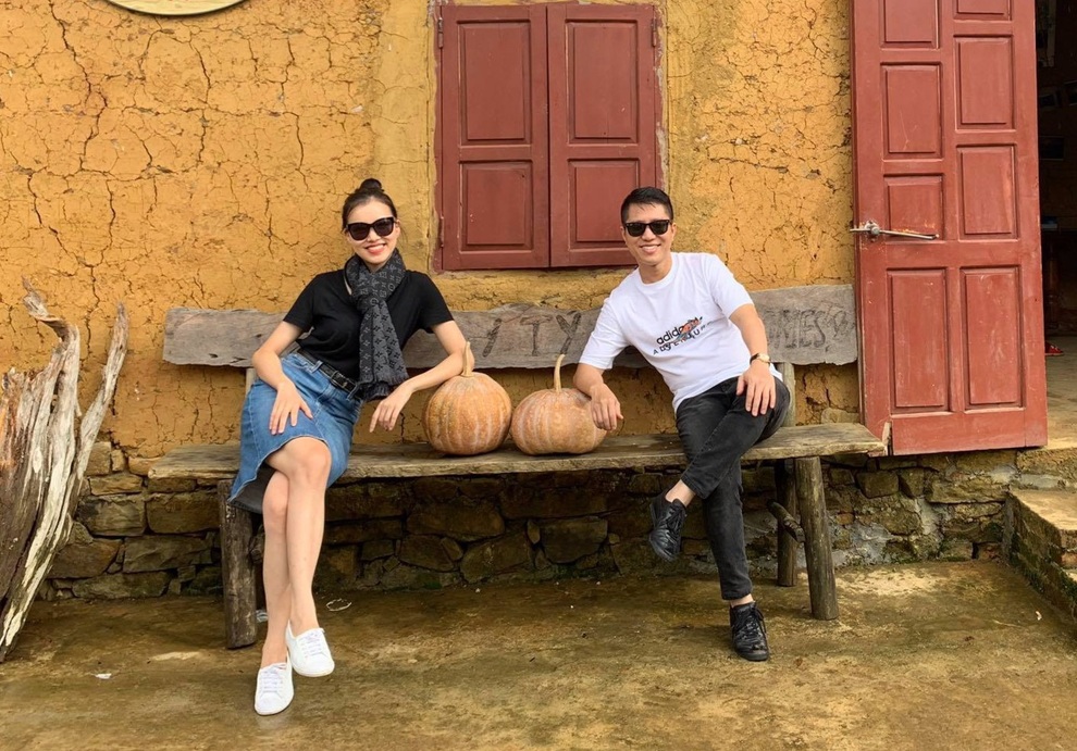 Chuyện tình yêu của MC - Top 15 Hoa hậu Việt Nam và doanh nhân hơn 12 tuổi - 6 Chuyện tình yêu của MC - Top 15 Hoa hậu Việt Nam và doanh nhân hơn 12 tuổi - 6
