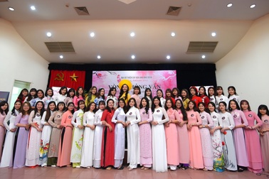 Rạng rỡ nhan sắc thí sinh tham dự cuộc thi Đại sứ Thiện chí Hoa Anh Đào 2019