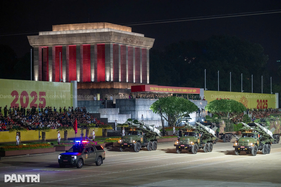 Tổ hợp tên lửa phòng không S-125-VT do Việt Nam cải tiến có gì đặc biệt? - 1 Tổ hợp tên lửa phòng không S-125-VT do Việt Nam cải tiến có gì đặc biệt? - 1