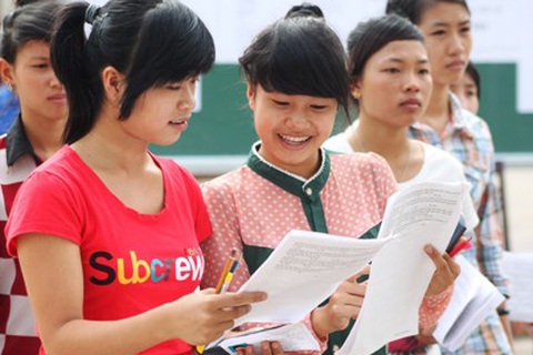 Vào phòng thi để... ngủ, sĩ tử đạt 0 điểm môn Toán