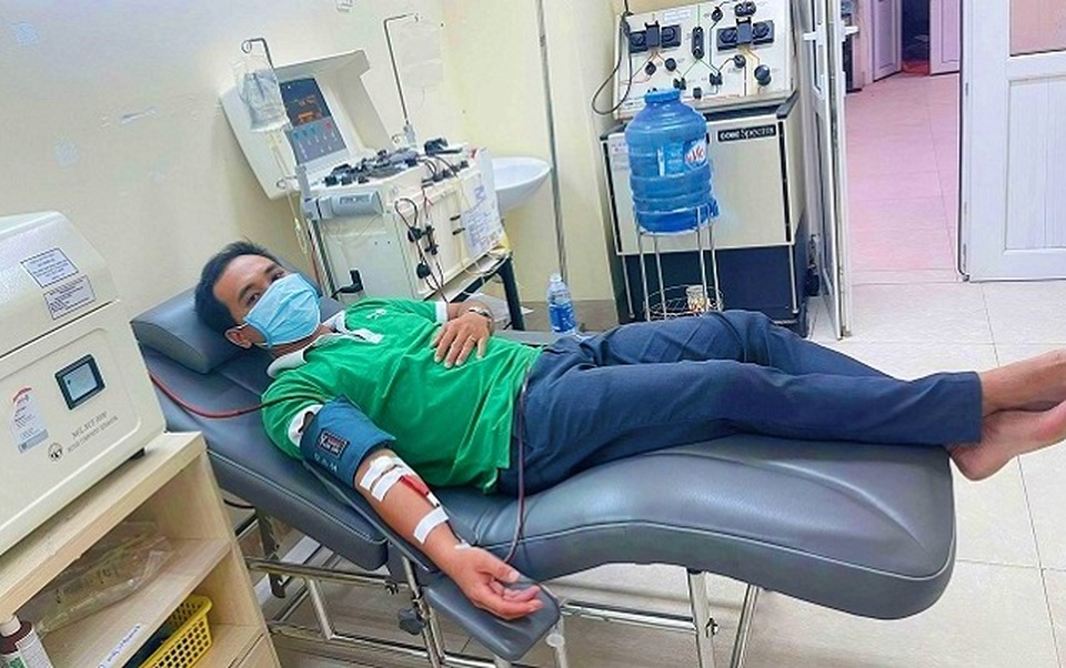 Chàng thanh niên xã vượt gần 100 km hiến máu cứu người - 1 Chàng thanh niên xã vượt gần 100 km hiến máu cứu người - 1