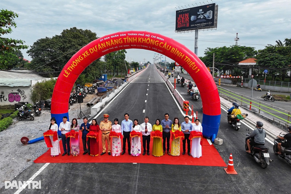 Ô tô được qua cầu Bình Triệu 1 trở lại từ sáng nay - 3