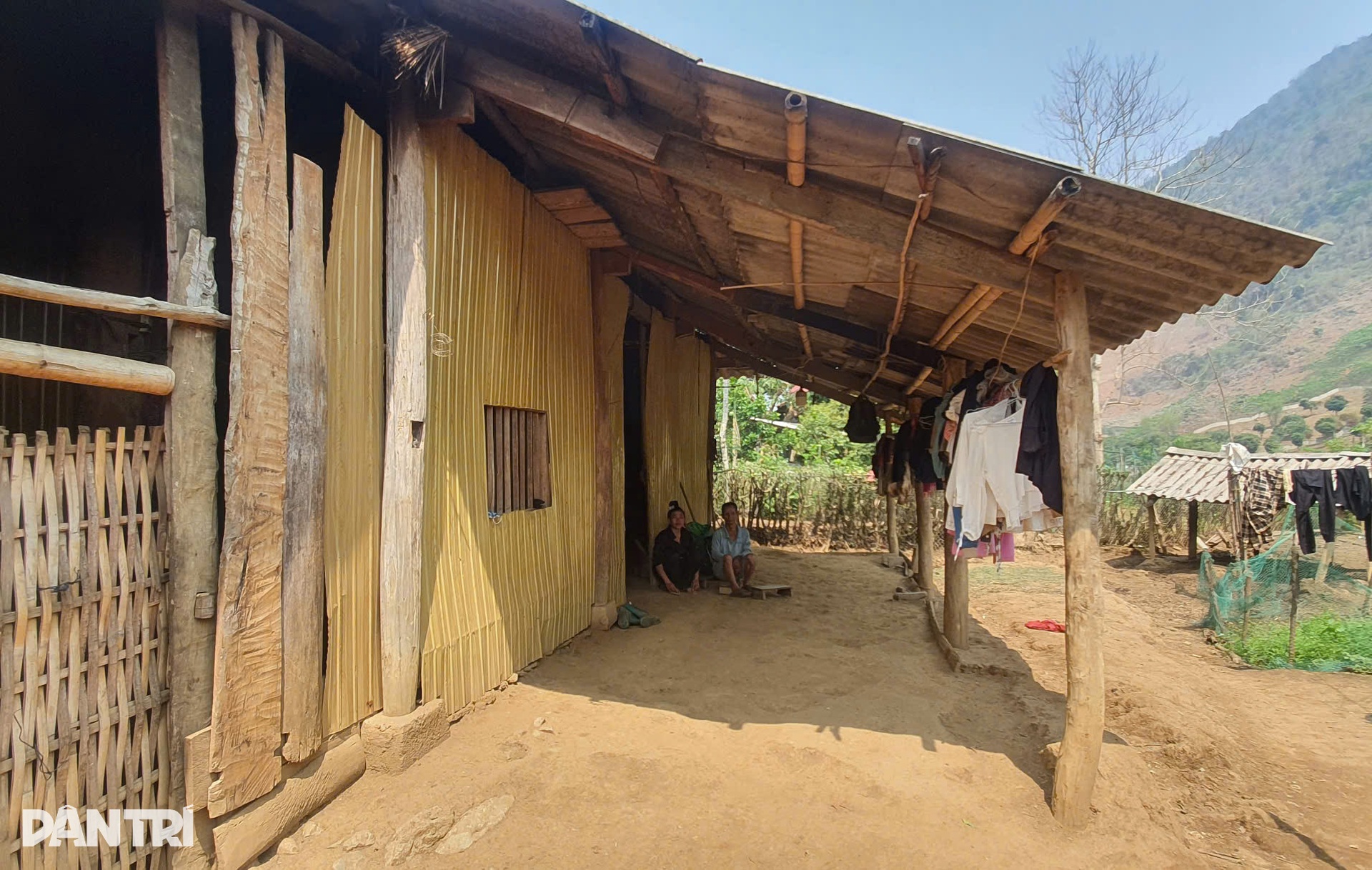 Khánh thành 5 nhà Nhân ái trong niềm phấn khởi của người dân Điện Biên - 10 Khánh thành 5 nhà Nhân ái trong niềm phấn khởi của người dân Điện Biên - 10