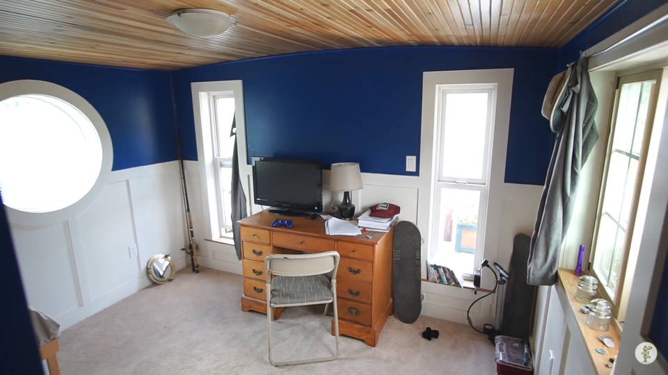 Bố đơn thân xây biệt thự nổi, trồng hoa tuyệt đẹp trên hồ sống cùng hai con - 8