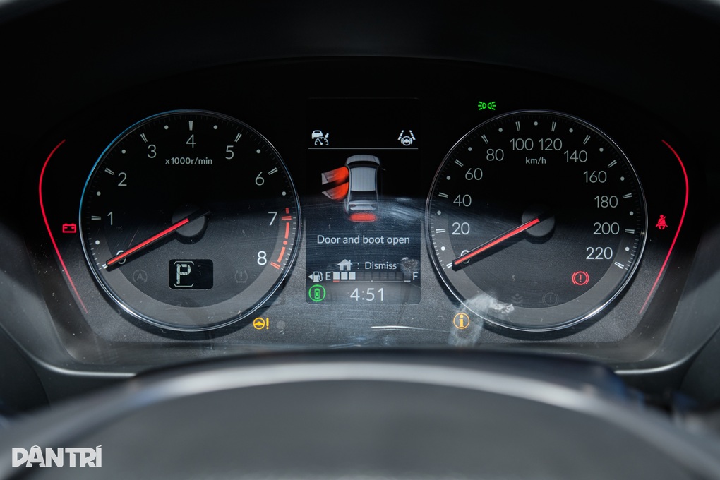 Chênh lệch tới 50 triệu đồng, các bản của Honda City 2023 có gì khác biệt? - 16