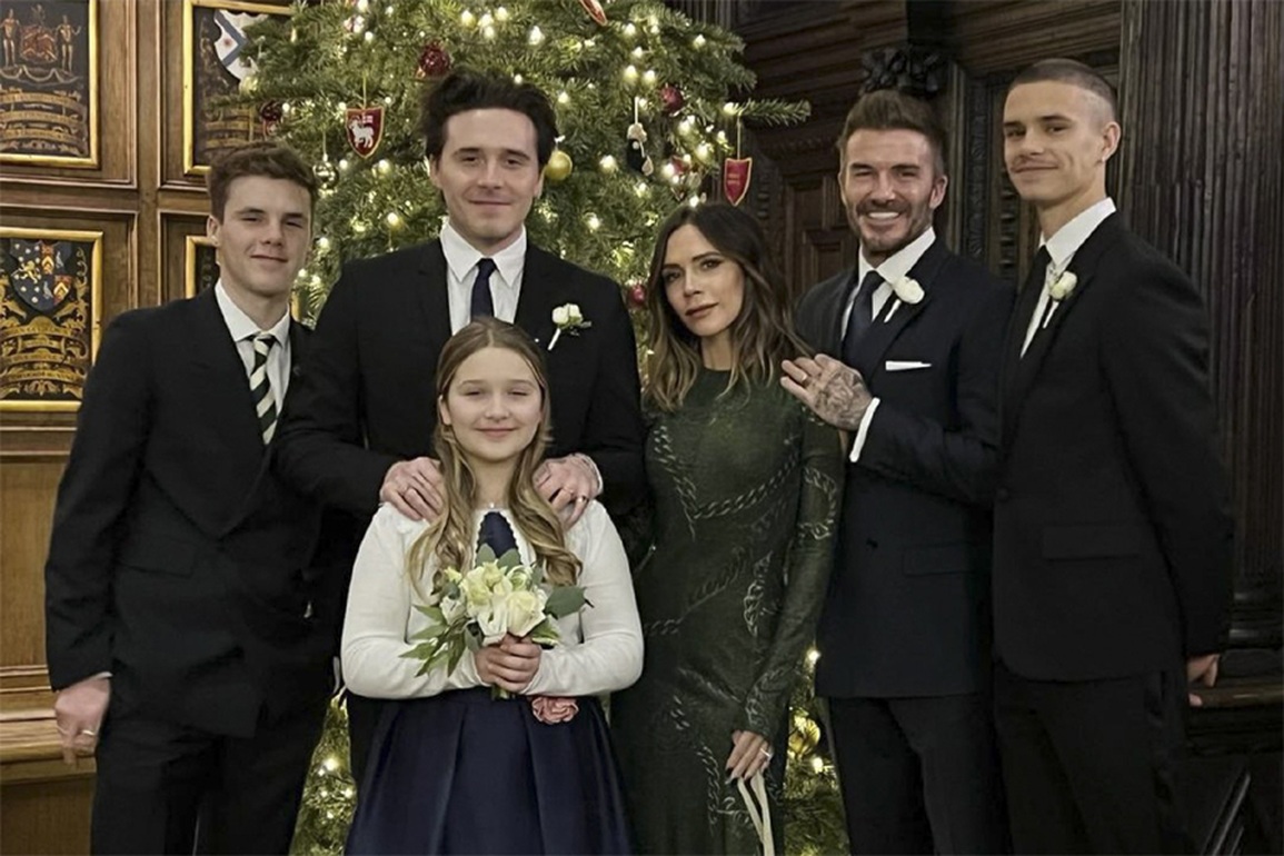 Brooklyn Beckham cần ê kíp 62 người, tiêu tốn 100.000 USD cho show nấu ăn - 2 Brooklyn Beckham cần ê kíp 62 người, tiêu tốn 100.000 USD cho show nấu ăn - 2