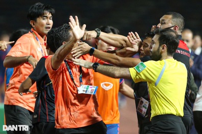 CĐV Đông Nam Á: "Chung kết SEA Games kịch tính hơn World Cup"