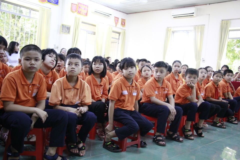 Lễ khai giảng đặc biệt tại ngôi trường dành cho trẻ khuyết tật - 9