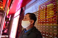 Hé lộ lý do người đàn ông 3h sáng ngày vía Thần tài đã đi xếp hàng mua vàng