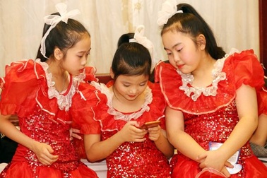 Cần liều “vắc xin” bảo vệ trẻ em trong môi trường mạng