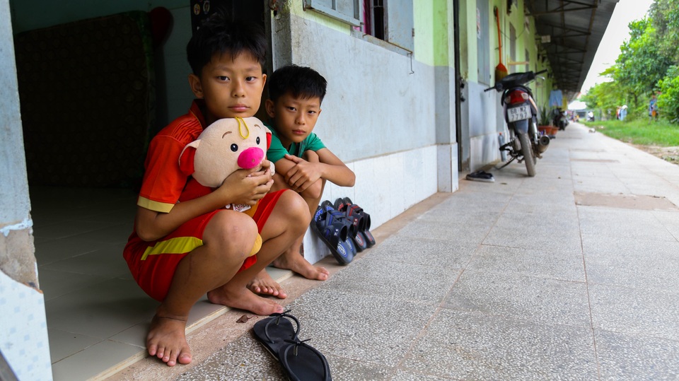 Ngày Tết, mẹ nghèo chỉ mong có tiền cho con nhập viện - 4 Ngày Tết, mẹ nghèo chỉ mong có tiền cho con nhập viện - 4