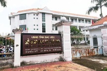 Buộc thu hồi cả trăm triệu, xử lý nguyên hiệu trưởng Trường THPT Chuyên Bạc Liêu