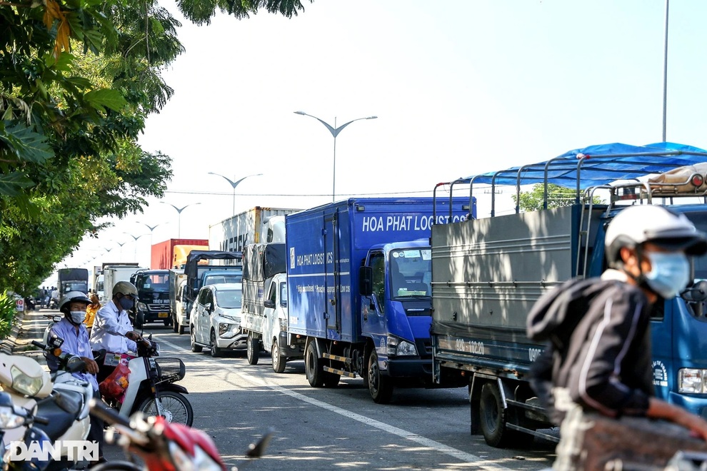 Trở lại làm việc, người lao động Quảng Nam ngậm ngùi với phí xét nghiệm - 4 Trở lại làm việc, người lao động Quảng Nam ngậm ngùi với phí xét nghiệm - 4