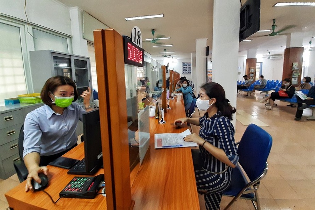 Hà Nội: Đơn giản thủ tục hưởng bảo hiểm thất nghiệp - 1 Hà Nội: Đơn giản thủ tục hưởng bảo hiểm thất nghiệp - 1