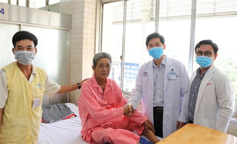 Bệnh viện Chợ Rẫy kết hợp đại phẫu 3 trong 1 cho bệnh nhân ung thư - 1 Bệnh viện Chợ Rẫy kết hợp đại phẫu 3 trong 1 cho bệnh nhân ung thư - 1