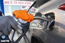 10 đầu mối chưa gửi thông tin về chi phí nhập xăng dầu