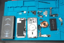 Có gì bên trong iPhone 12 Pro vừa về Việt Nam?