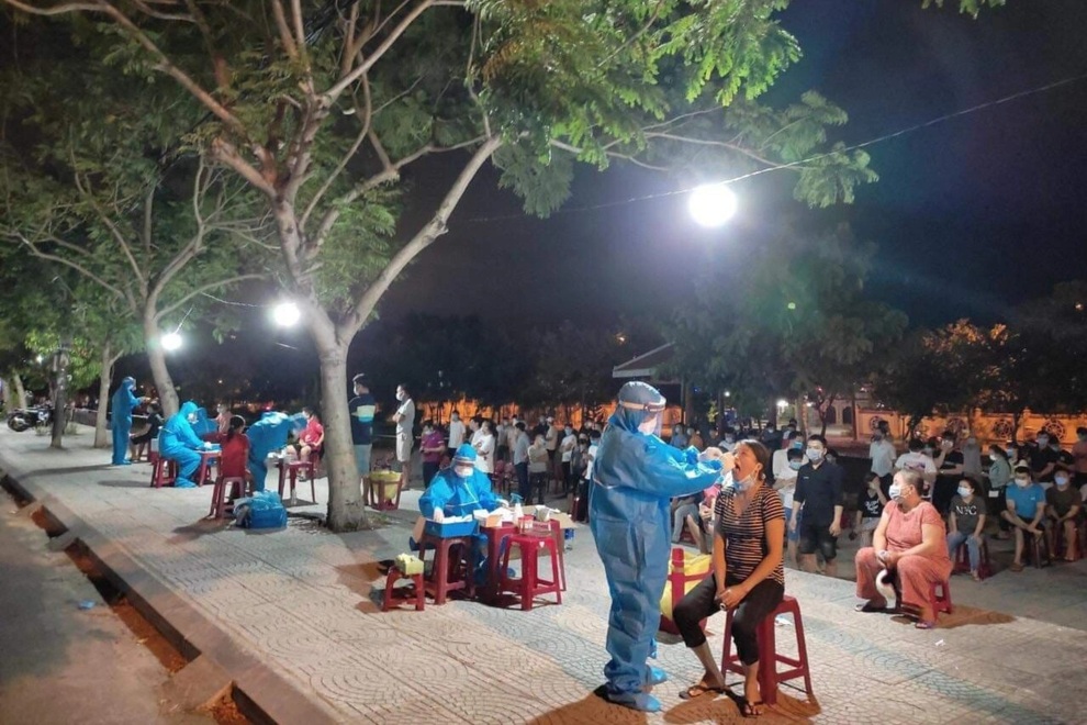 Chủ tịch Quảng Nam yêu cầu cán bộ không tổ chức liên hoan dịp 2/9 - 1 Chủ tịch Quảng Nam yêu cầu cán bộ không tổ chức liên hoan dịp 2/9 - 1