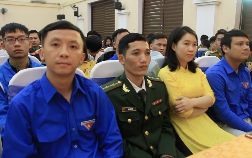 Nữ PGS trẻ tuổi nhất VN 2020 được vinh danh Đảng viên trẻ tiêu biểu Nghệ An - 1 Nữ PGS trẻ tuổi nhất VN 2020 được vinh danh Đảng viên trẻ tiêu biểu Nghệ An - 1