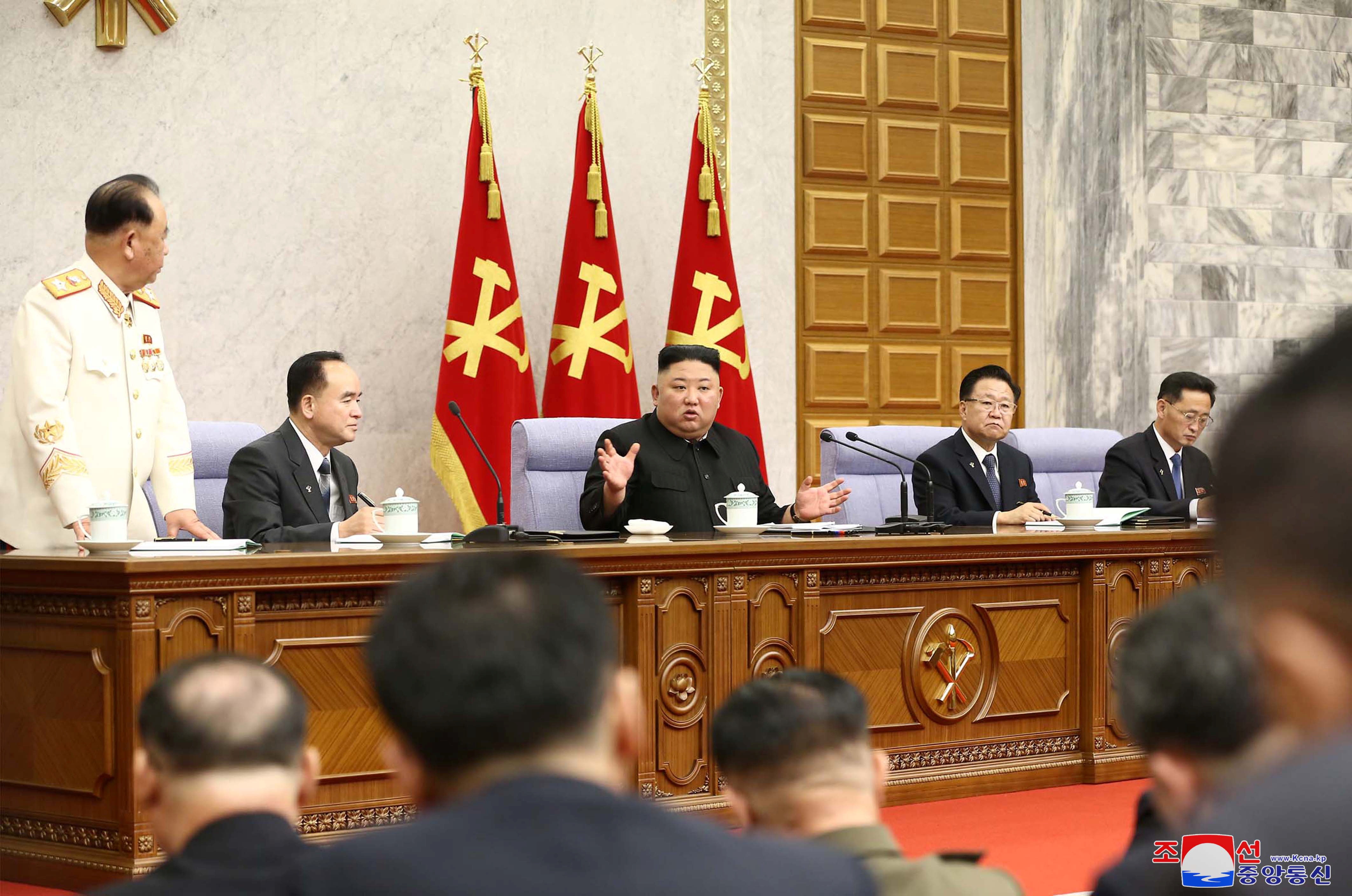 Ngã rẽ quan trọng của ông Kim Jong-un sau 10 năm lãnh đạo Triều Tiên - 1 Ngã rẽ quan trọng của ông Kim Jong-un sau 10 năm lãnh đạo Triều Tiên - 1