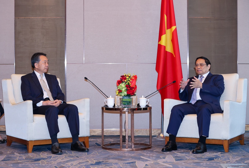 Thủ tướng nghe nhân sĩ Trung Quốc kể nhiều chuyện xúc động về Việt Nam - 2 Thủ tướng nghe nhân sĩ Trung Quốc kể nhiều chuyện xúc động về Việt Nam - 2