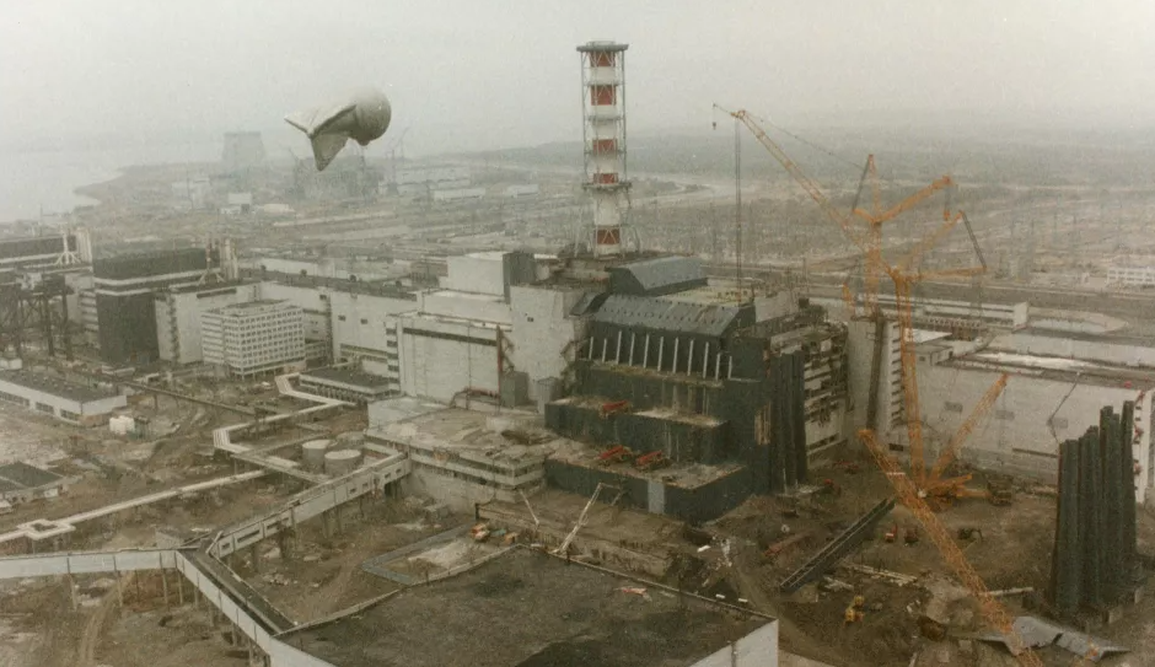 Điều gì xảy ra nếu Nga đánh bom nhà máy hạt nhân Chernobyl? - 1 Điều gì xảy ra nếu Nga đánh bom nhà máy hạt nhân Chernobyl? - 1